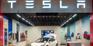 Tesla вкладе $2 млрд у xAI Ілона Маска та оголосила про початок виробництва роботаксі Cybercab у 2026 році