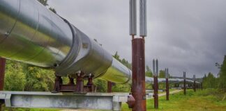 "Варто надсилати до Кремля": Україна відреагувала на "енергетичний шантаж" Угорщини та Словаччини