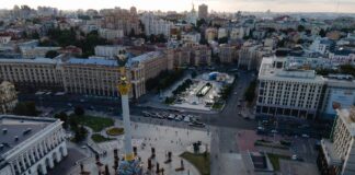 КМІС: Кожен третій українець вважає, що в країні недостатньо демократії, однією з причин є ТЦК
