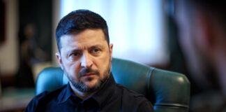 На думку Зеленського, Путін "боїться лише Трампа", а європейців прагне принизити