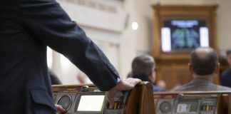 Отруєння у Верховній Раді не підтвердилося: у депутатів виявили норовірус