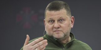 Перед повномасштабним вторгненням США порадили Залужному копати траншеї, зазначив Зеленський