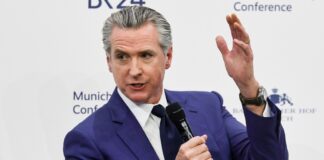 Трамп "не на десятиліття": губернатор Каліфорнії в Мюнхені заявив про тимчасовість президента США