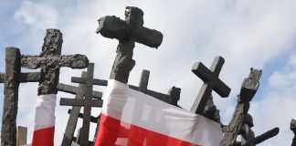 Польща готує позов проти Росії щодо репарацій за радянські злочини