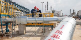 Росія знижує ціни на нафту для Китаю, щоб компенсувати втрату Індії, повідомляють ЗМІ