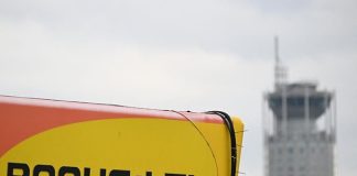 Доходи Росії від нафтогазу у лютому зменшаться вдвічі – ЗМІ