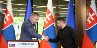 Зеленський повідомив, що Фіцо погодився приїхати в Україну, але той мав на увазі зустріч у ЄС