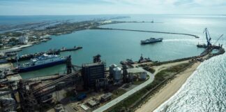 В Росії завод "Кремній Ел" призупинено на пів року, ЗСУ також вразили аеродром, порт і нафтопереробний завод