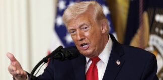 Трамп висловив бажання, щоб Китай, Франція та інші країни допомогли зняти блокаду Ормузької протоки
