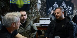Шон Пенн разом з Єрмаком відвідав українських бійців у Слов’янську
