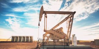 Доходи Кремля від нафти знизилися до мінімуму за чотири роки, повідомляє МЕА