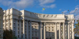 МЗС "втомилося" і запустило цілодобовий аудіокоментар у відповідь на будь-які заяви угорців