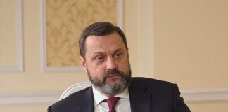 Генпрокурор повідомив про схему колишнього нардепа Деркача із захоплення 23 земельних ділянок під Києвом