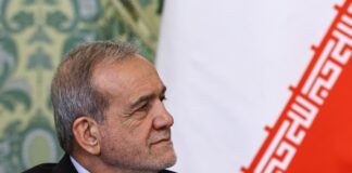 Трамп стверджує, що президент Ірану попросив про припинення вогню