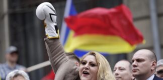 Європарламент позбавив імунітету депутатку, яка погрожувала зламати ноги Зеленському