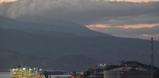 Європа запроваджує заборону на імпорт російського СПГ
