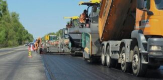 Кабінет міністрів обіцяє завершити поточний ремонт усіх доріг загального користування до 1 червня