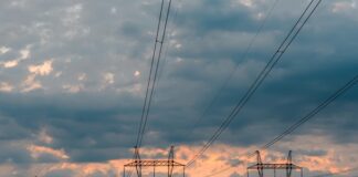 Споживання електроенергії в Україні знизилося на 30% порівняно з довоєнним періодом