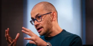Людству слід готуватися до "нової ери": що думає керівник Google DeepMind про наступне покоління ШІ