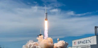 Інвестори обговорюють ймовірне злиття компаній Tesla та SpaceX, що може відбутися у 2027 році