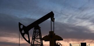 У Китаї переробка нафти знизилася до найнижчого рівня за шість років