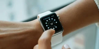 Apple розробляє Apple Watch без екрана apple watch 2026 new