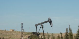 Нафта подешевшала після сигналів Ірану про готовність до дипломатії зі США нафта brent