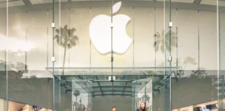 Apple вперше закрила торги з капіталізацією понад 5 трлн доларів apple капіталізація трлн